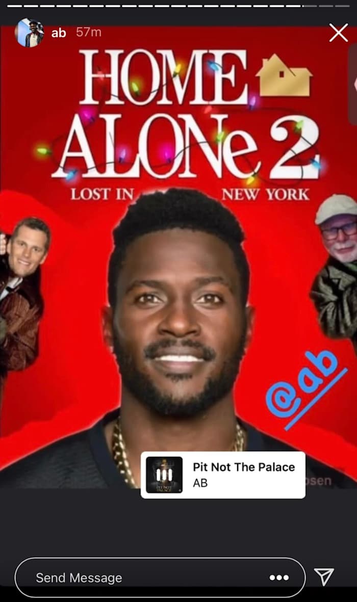 Via Antonio Brown's Instagram.